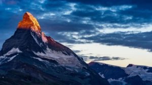 Read more about the article How Can Executive Coaches Near Me Help With My Addiction And My Business?