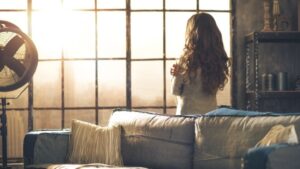 Read more about the article Can You Voluntarily Leave Rehab Early, Or Can Rehab Make You Stay?