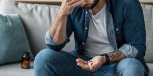 Read more about the article Fentanyl Overdose: Signs, Symptoms, & Treatment