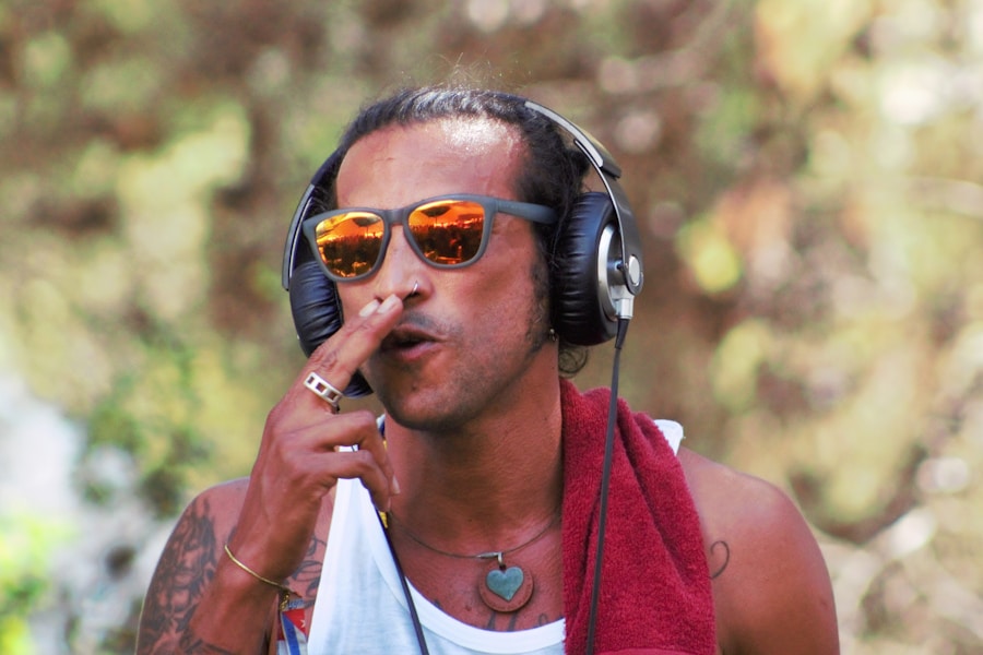 Read more about the article How the Best Marijuana Addiction Podcast Addresses Controversies