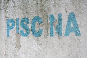 Read more about the article How the Best Nicotine Addiction Podcast Helps Long-Term Smokers